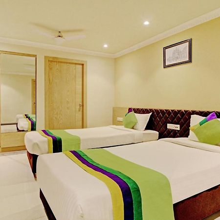 Treebo Asl Prime, Near Ballygunge Railway Station Calcuta Exterior foto