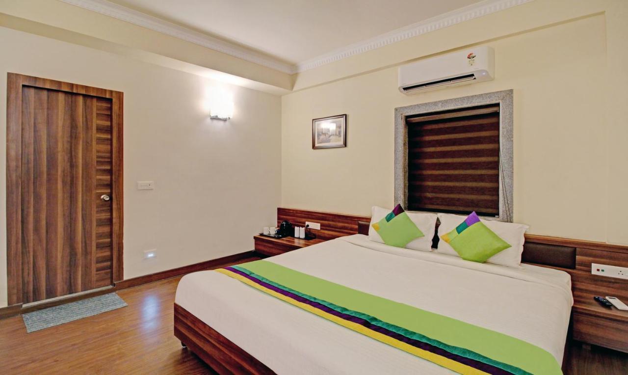 Treebo Asl Prime, Near Ballygunge Railway Station Calcuta Exterior foto