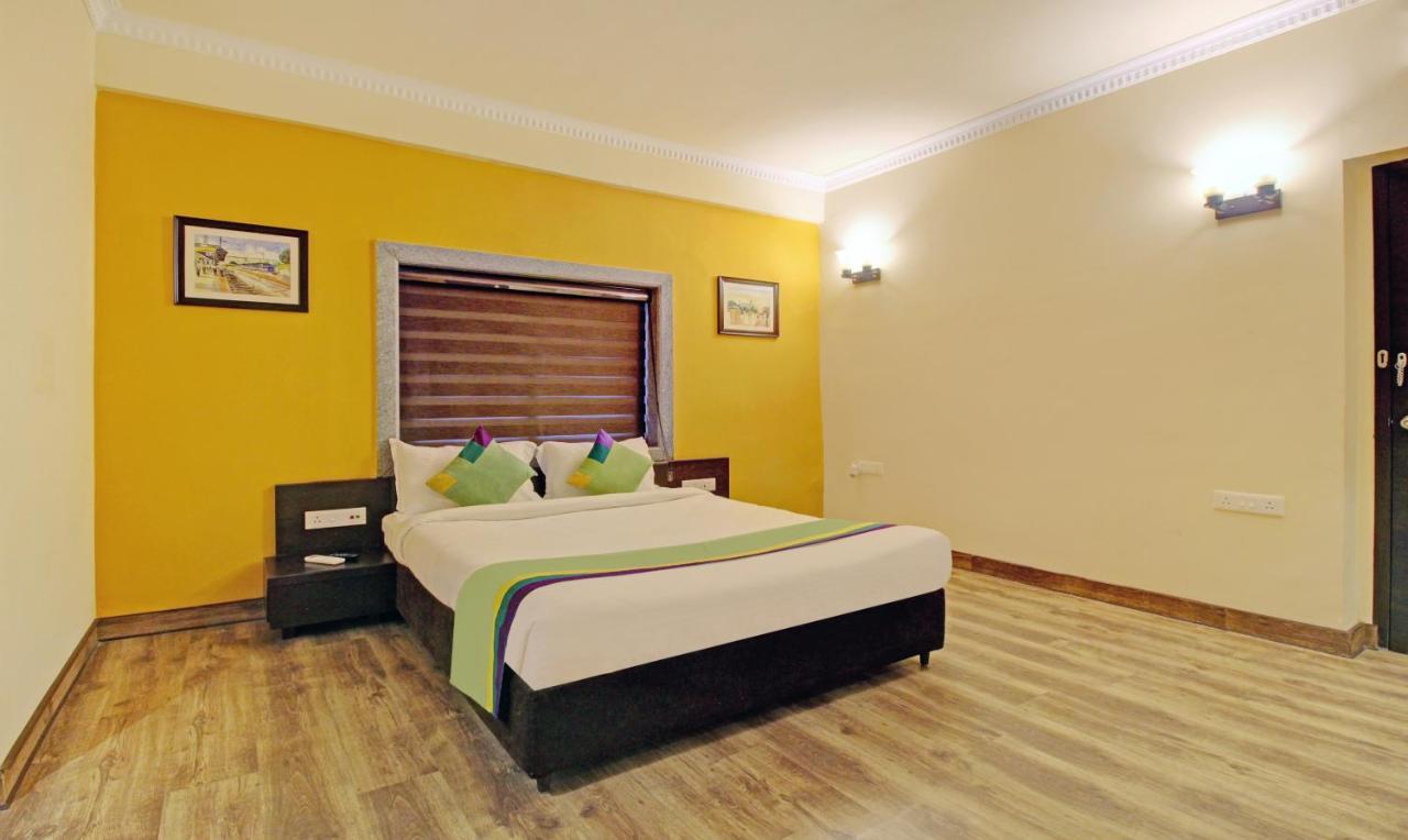 Treebo Asl Prime, Near Ballygunge Railway Station Calcuta Exterior foto