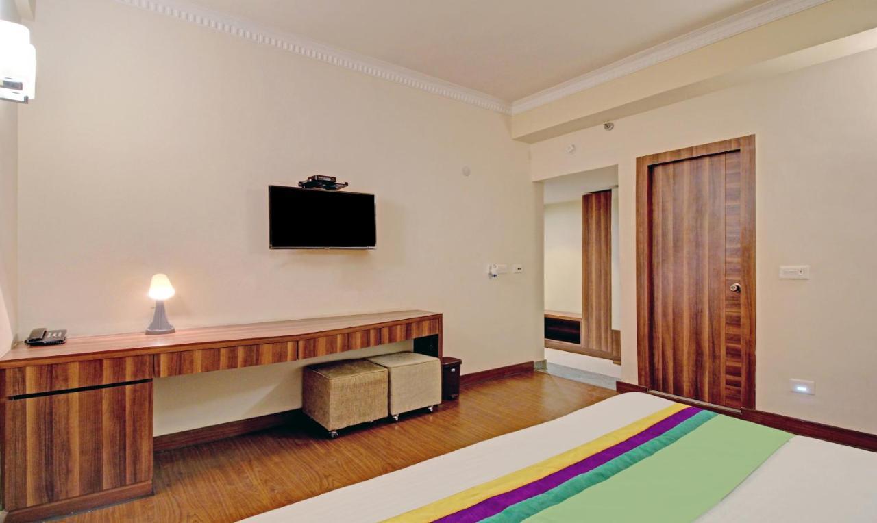 Treebo Asl Prime, Near Ballygunge Railway Station Calcuta Exterior foto