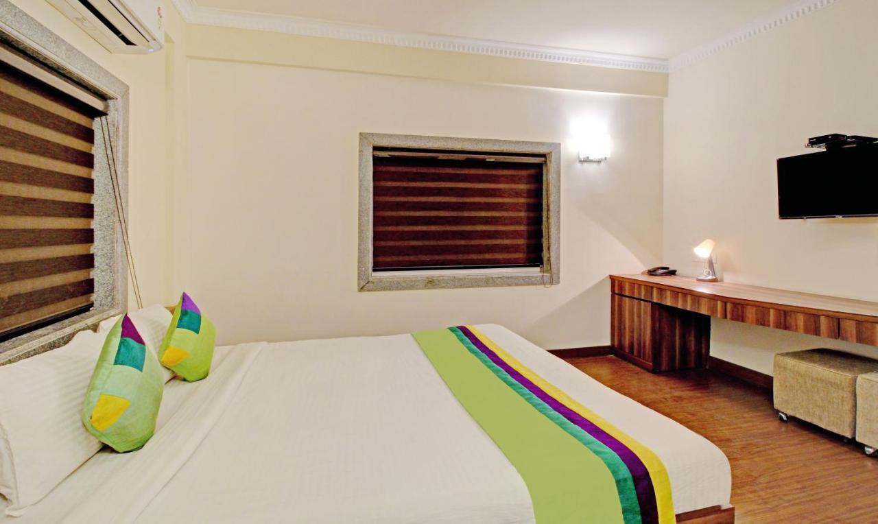Treebo Asl Prime, Near Ballygunge Railway Station Calcuta Exterior foto